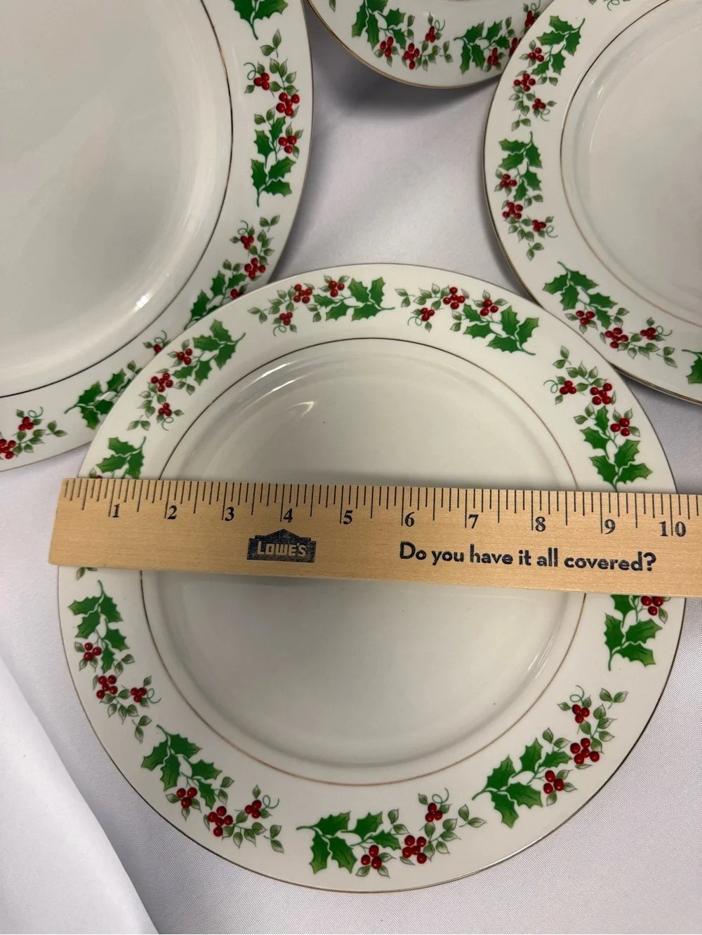 4 Gibson Christmas Charm Holly Berries Dinner plates